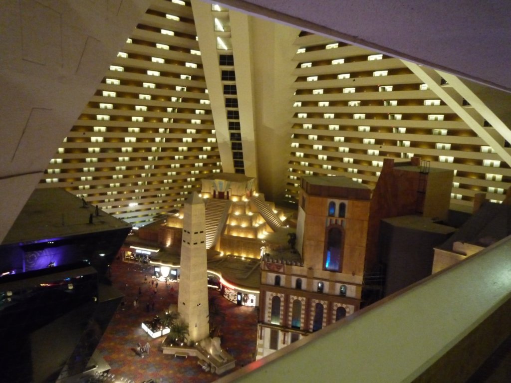 luxor_4.jpg