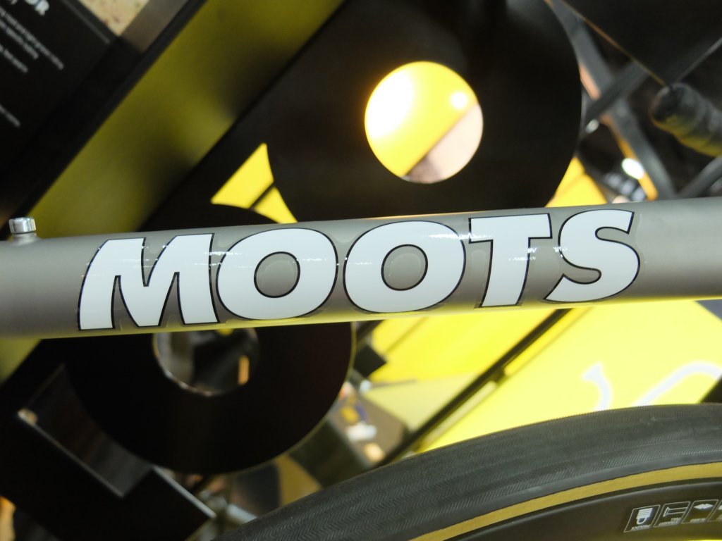 moots_vamoots_3.jpg