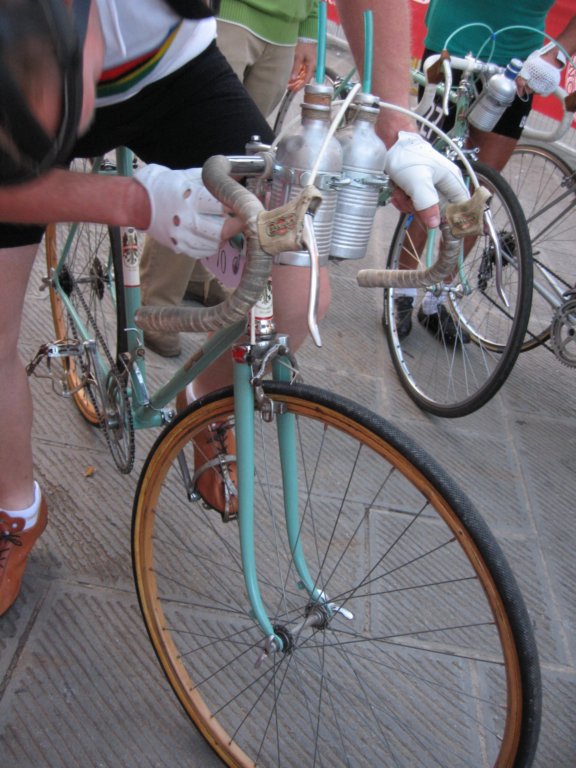 noticethewoodenrims.jpg
